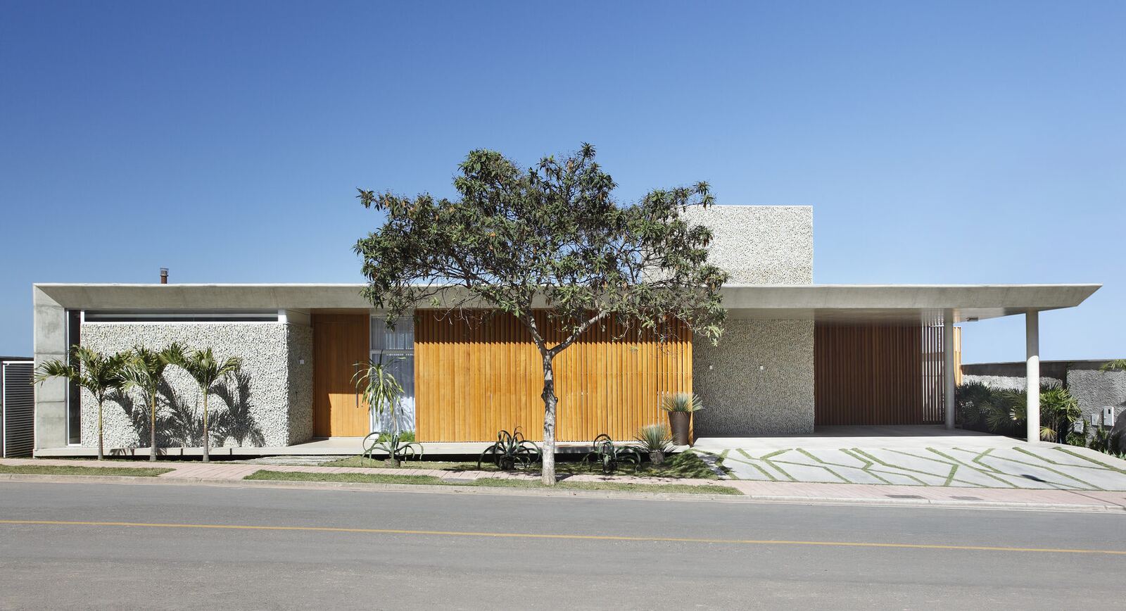 Casa CHR — SKYLAB arquitetos